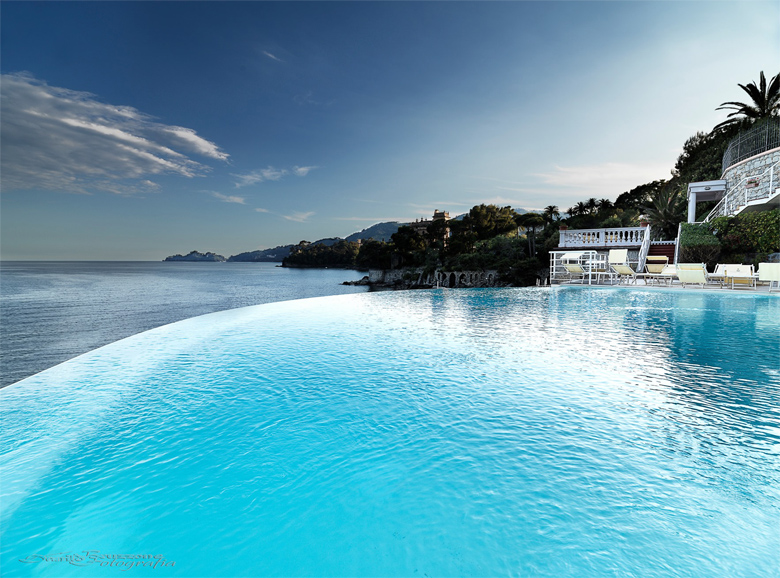 piscina sfioro Rapallo 1